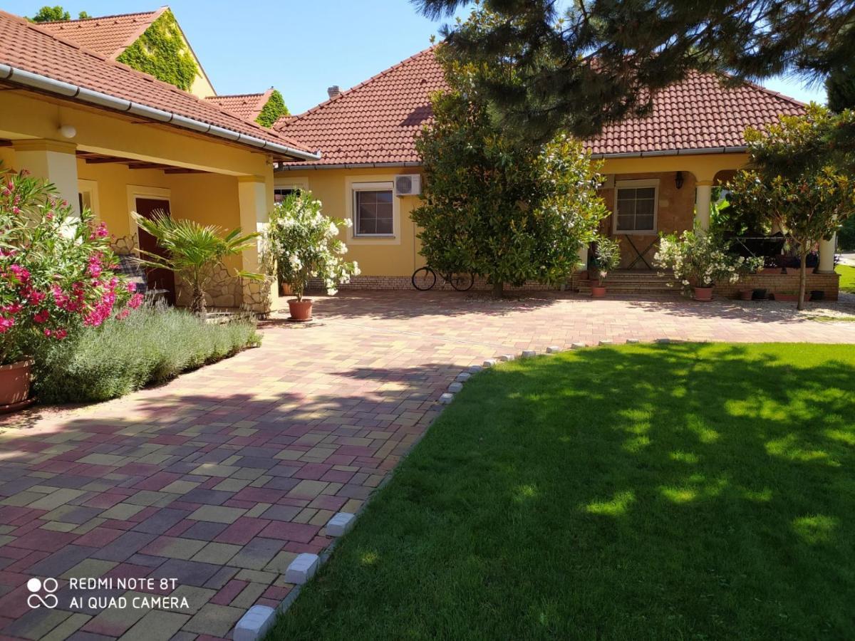 Spengler Apartman Harkány Zewnętrze zdjęcie